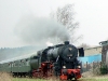 Einfahrt der "52 4867" in den Viermündner Bahnhof.