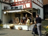 Schafschnur spinnen und stricken auf Brosigs (Hawwersch) Hof. (© Detlef Battefeld)